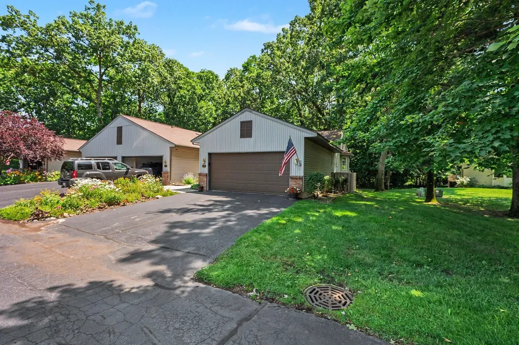 832 Highbanks Drive Allegan City MI 49010