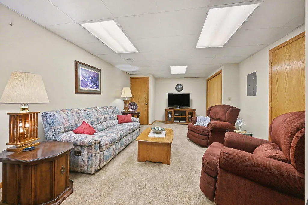 832 Highbanks Drive Allegan City MI 49010