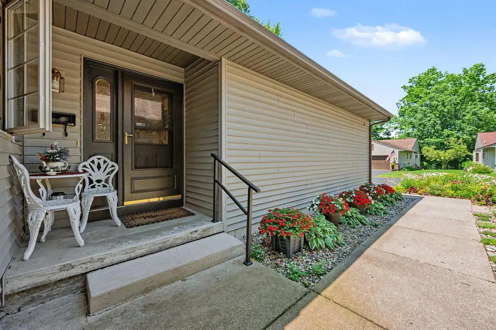 832 Highbanks Drive Allegan City MI 49010