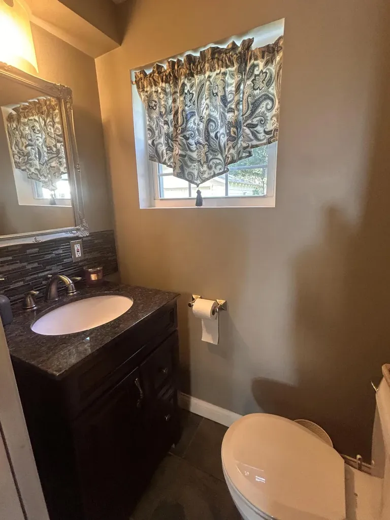 2625 Lansing Street Crystal Township MI 48818