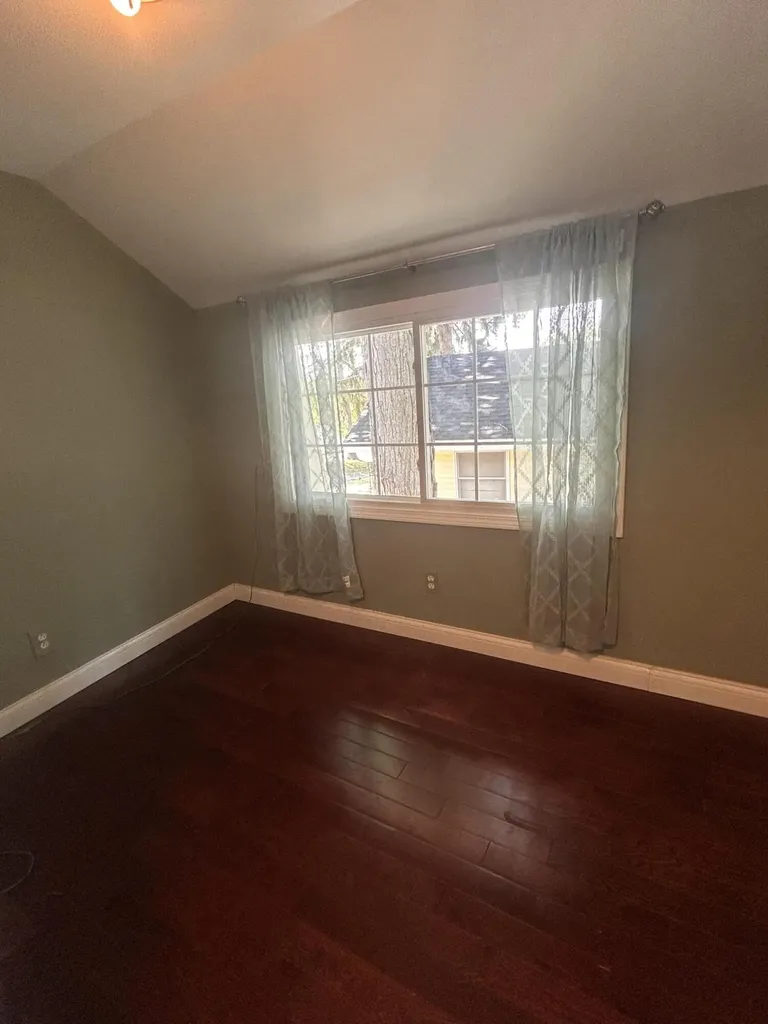 2625 Lansing Street Crystal Township MI 48818