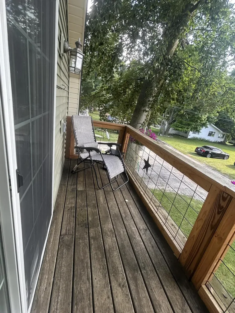 2625 Lansing Street Crystal Township MI 48818