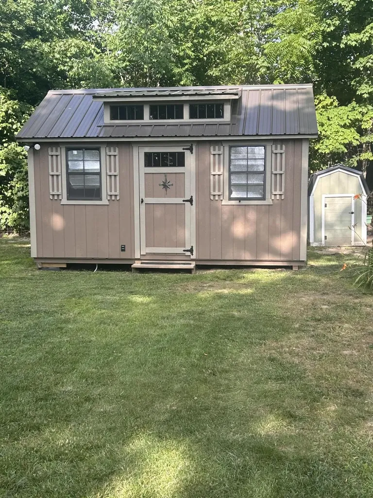 2625 Lansing Street Crystal Township MI 48818