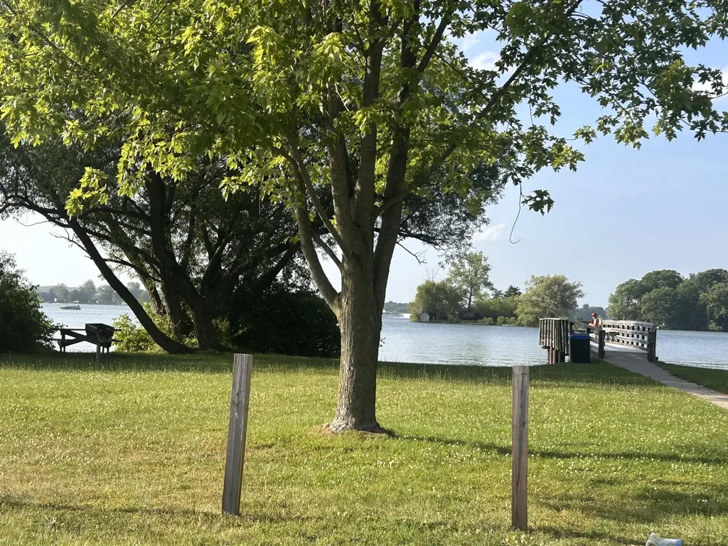 2625 Lansing Street Crystal Township MI 48818