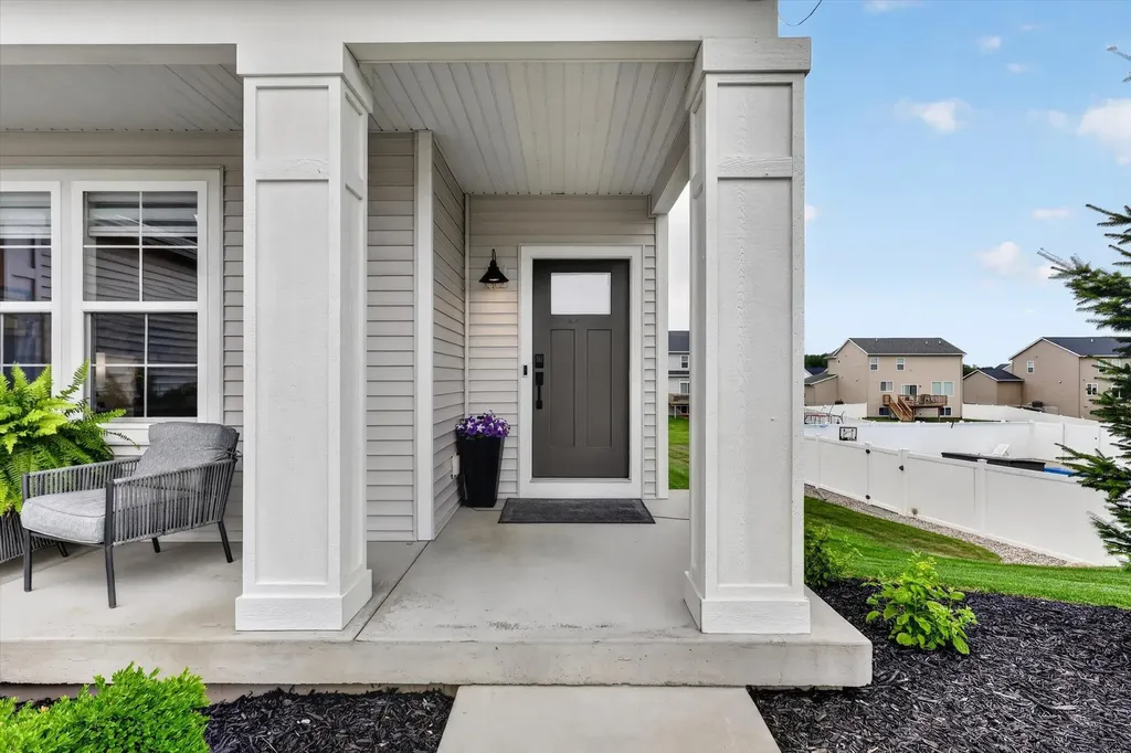 6688 Arlene Drive Georgetown Charter Township MI 49426