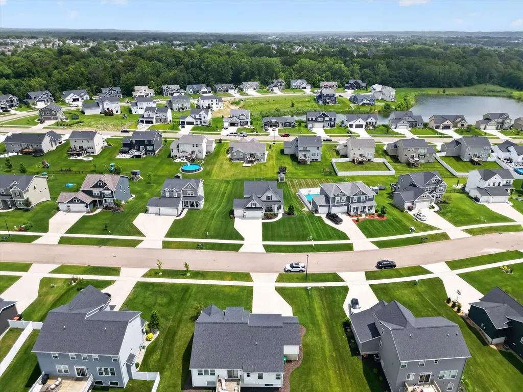 6688 Arlene Drive Georgetown Charter Township MI 49426