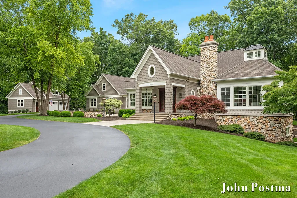 6605 Avonlea Court SE Cascade Charter Township MI 49546