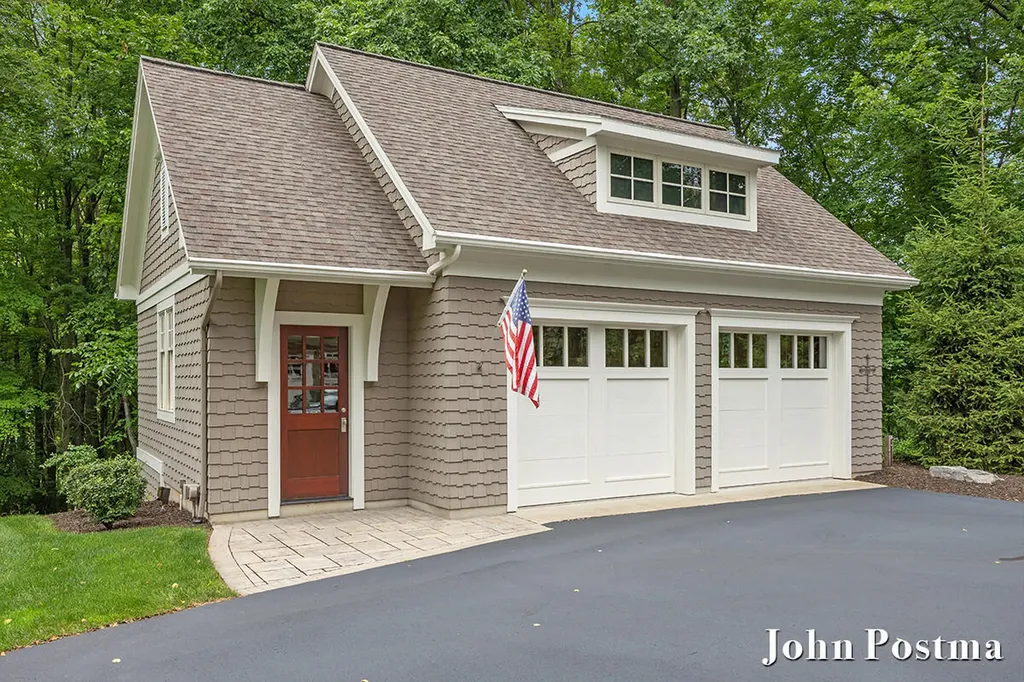 6605 Avonlea Court SE Cascade Charter Township MI 49546