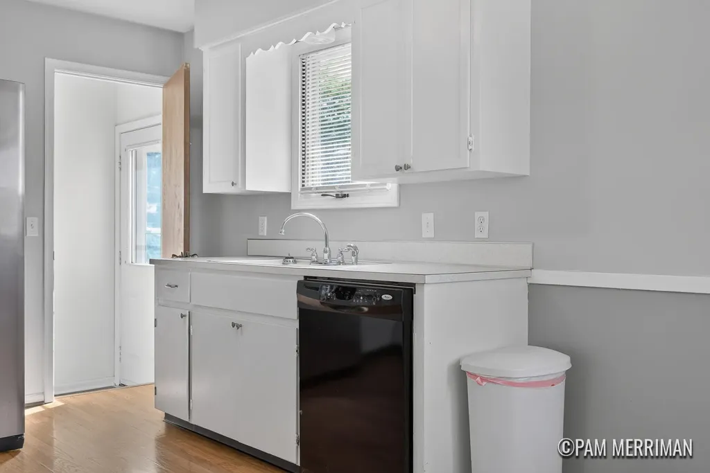 1735 Woodworth Street NE Plainfield Charter Township MI 49525