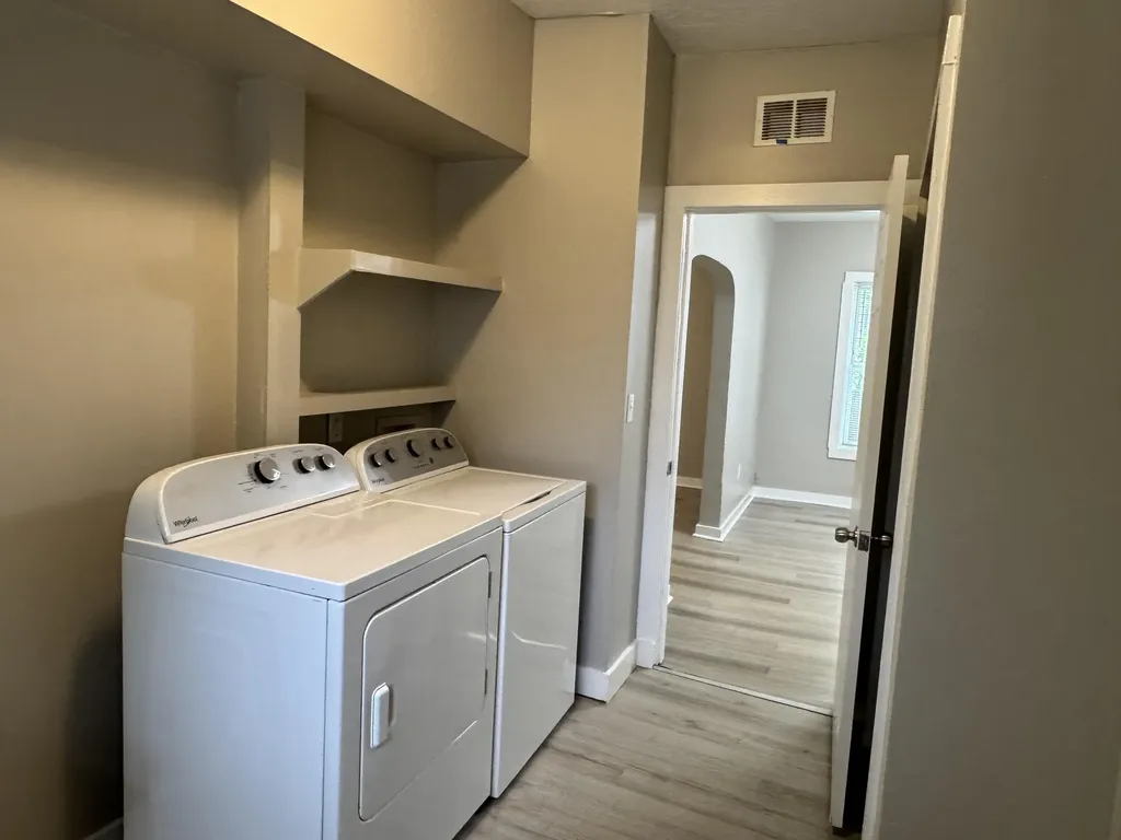 828 Isabella Court SE Grand Rapids City MI 49507