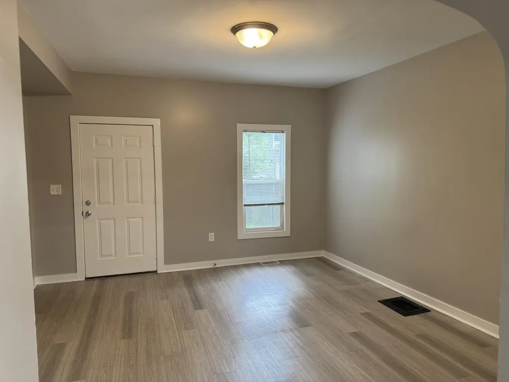828 Isabella Court SE Grand Rapids City MI 49507