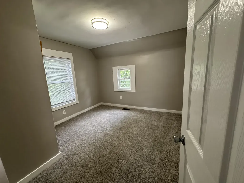 828 Isabella Court SE Grand Rapids City MI 49507