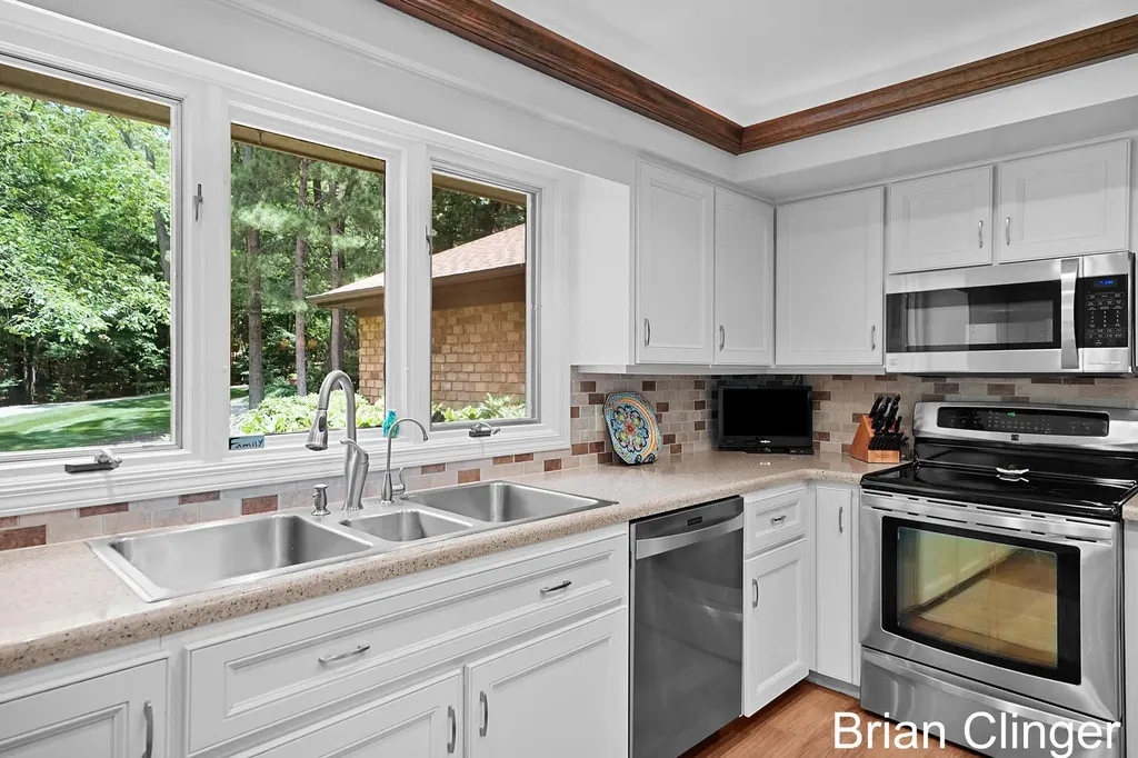 8160 Wilderness Trail NE Ada Township MI 49301