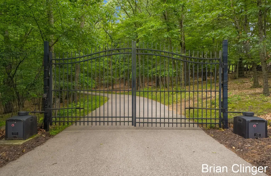 8160 Wilderness Trail NE Ada Township MI 49301