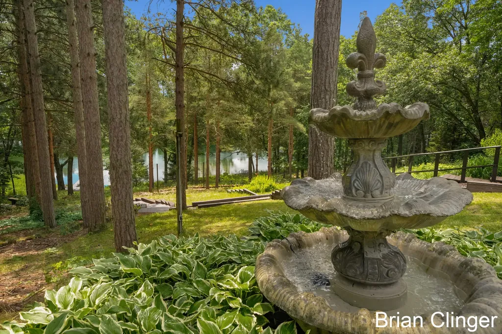 8160 Wilderness Trail NE Ada Township MI 49301