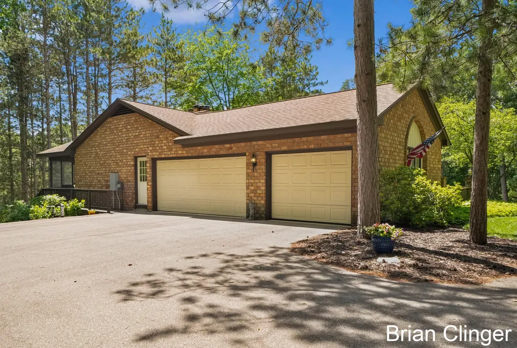 8160 Wilderness Trail NE Ada Township MI 49301