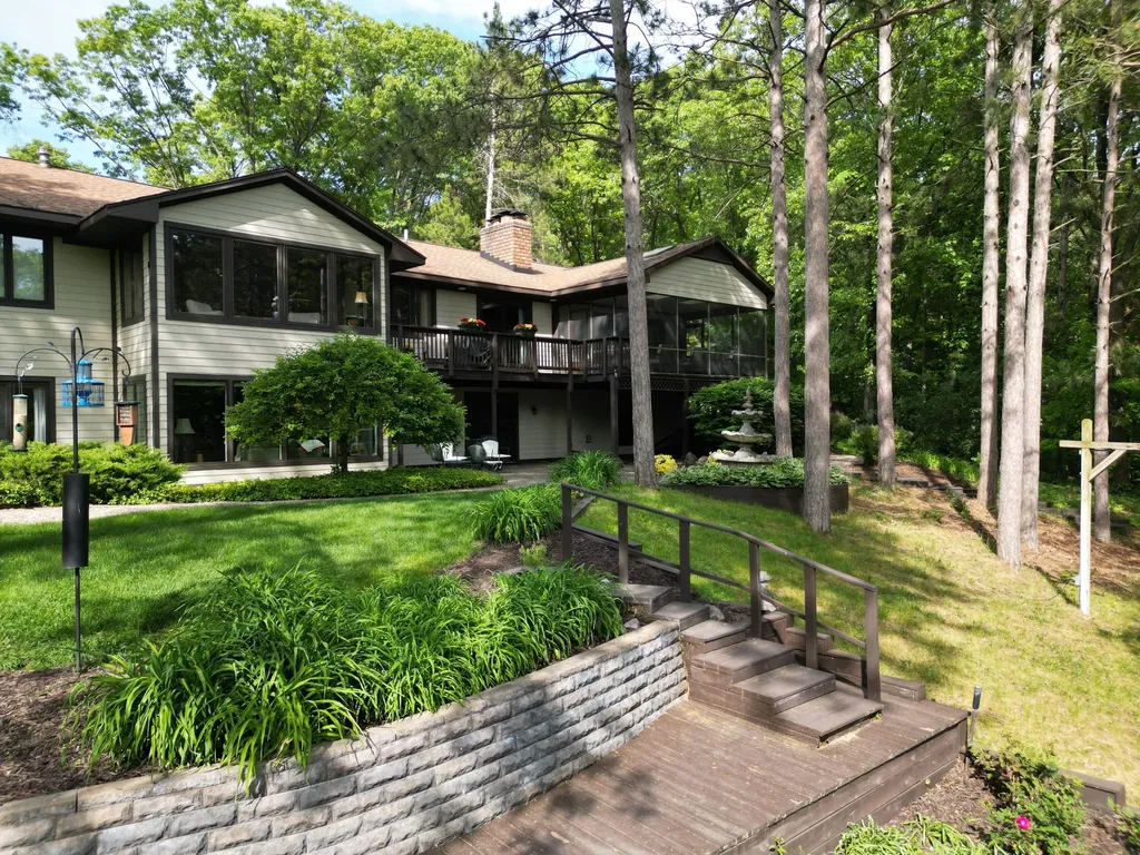 8160 Wilderness Trail NE Ada Township MI 49301