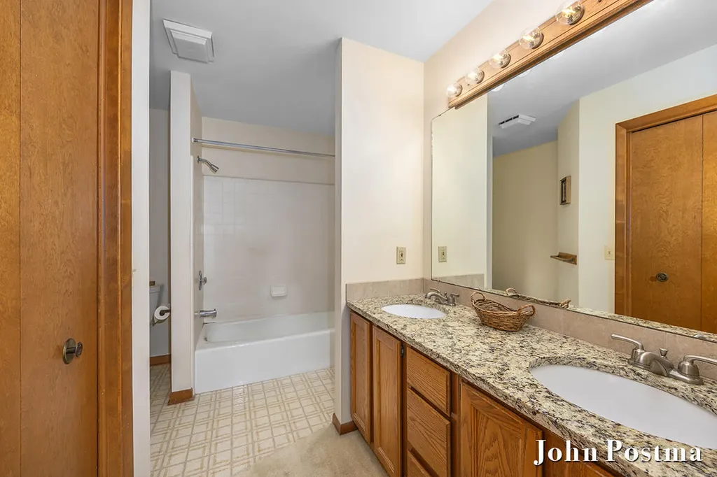 2200 Northridge Drive NE Plainfield Charter Township MI 49525