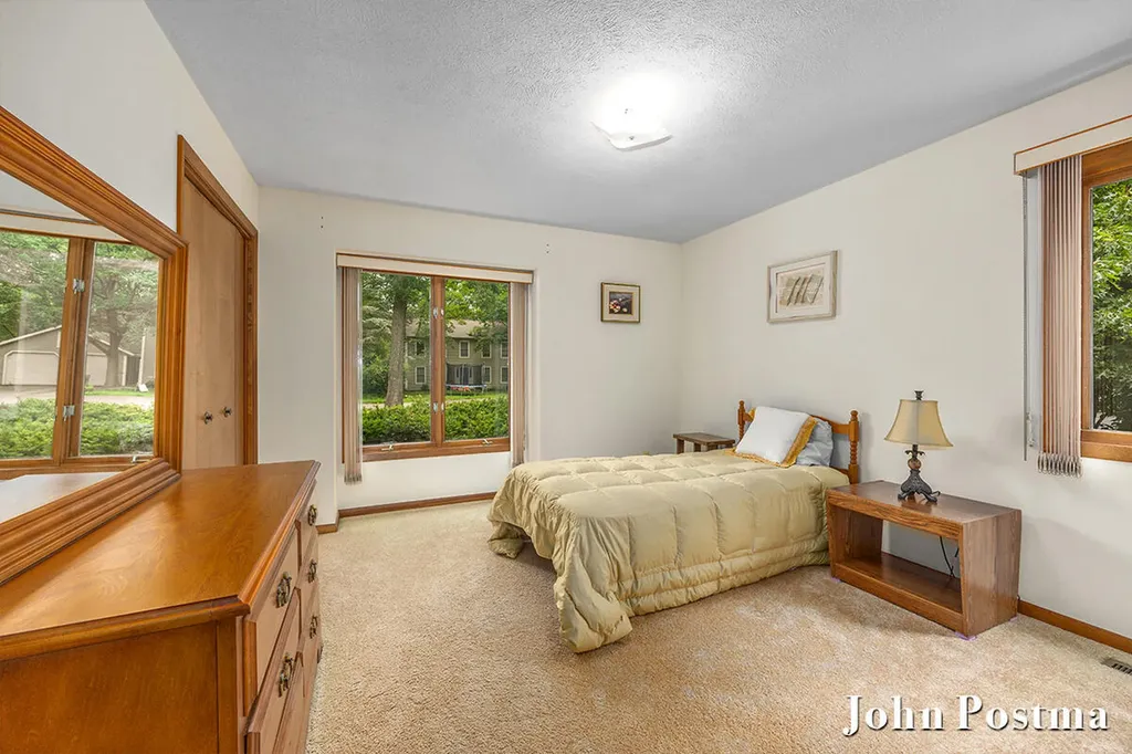 2200 Northridge Drive NE Plainfield Charter Township MI 49525