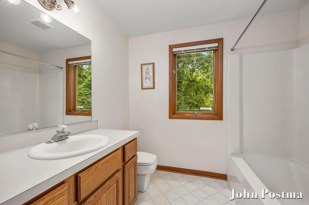 2200 Northridge Drive NE Plainfield Charter Township MI 49525