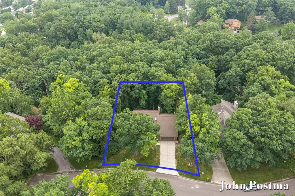 2200 Northridge Drive NE Plainfield Charter Township MI 49525