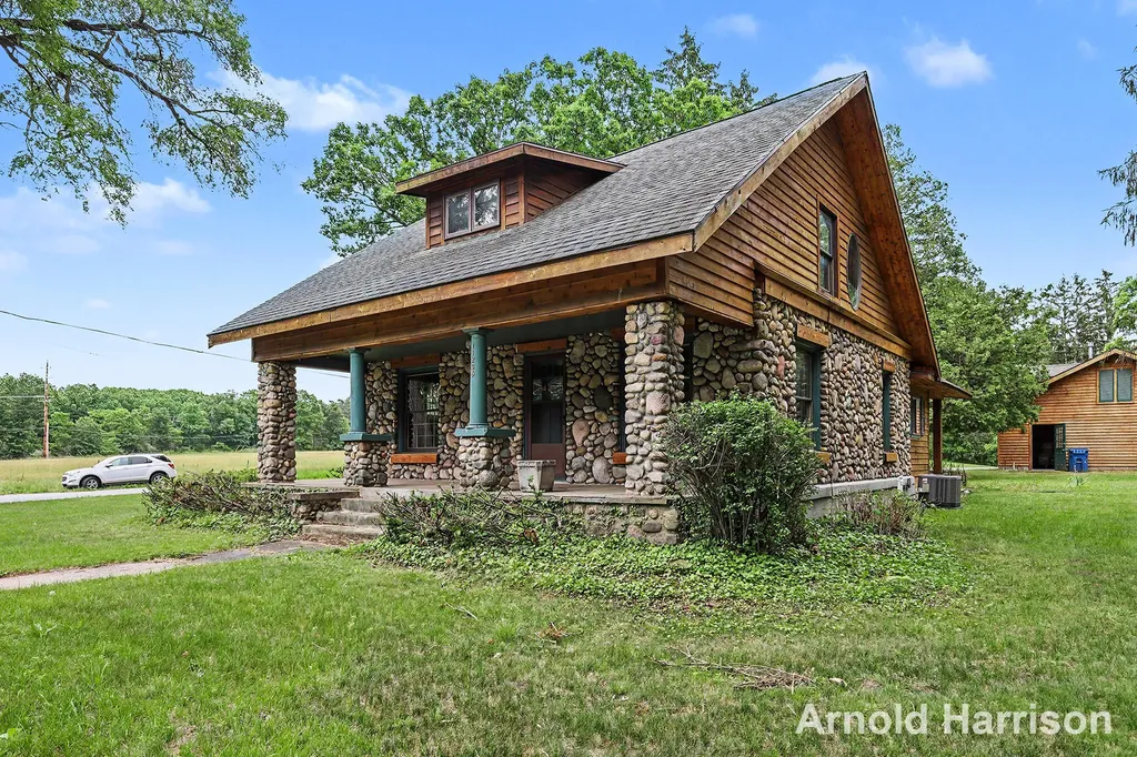 11265 W Sidney Road Montcalm Township MI 49326