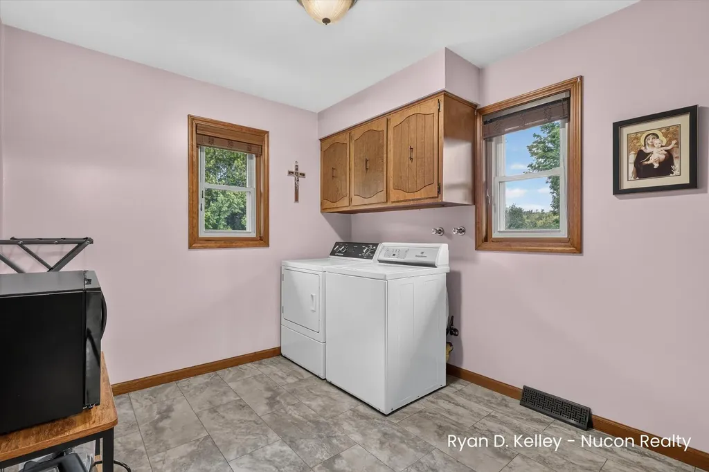 11495 60th Avenue Allendale Charter Township MI 49401