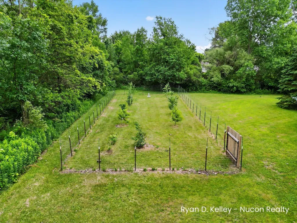 11495 60th Avenue Allendale Charter Township MI 49401