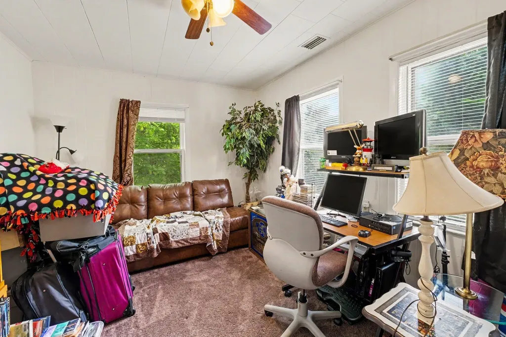 429 Coldbrook Street NE Grand Rapids City MI 49503