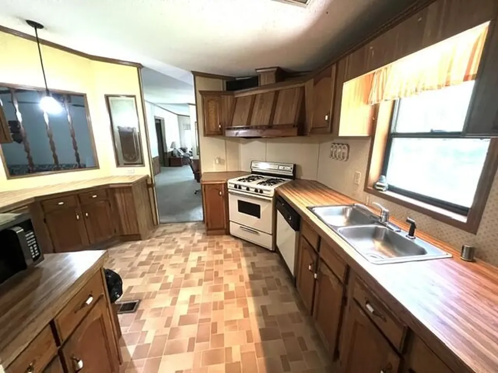 6980 Spaulding Road Sullivan Township MI 49451