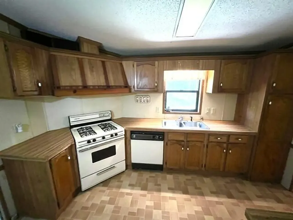 6980 Spaulding Road Sullivan Township MI 49451