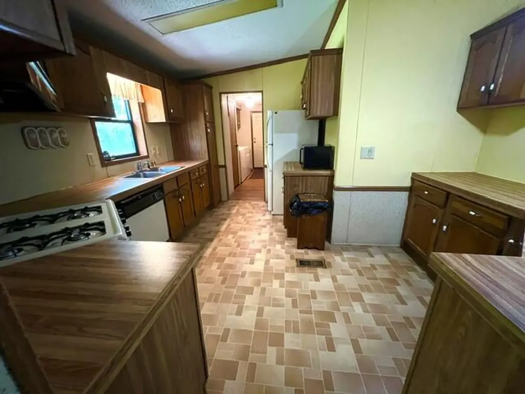 6980 Spaulding Road Sullivan Township MI 49451