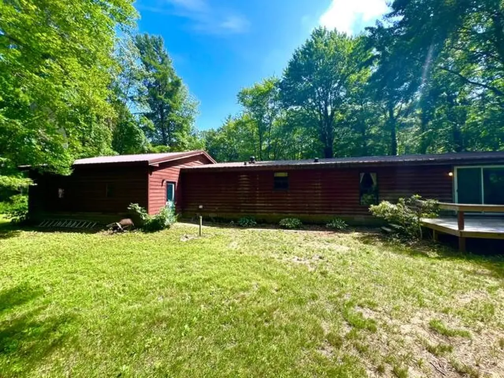6980 Spaulding Road Sullivan Township MI 49451