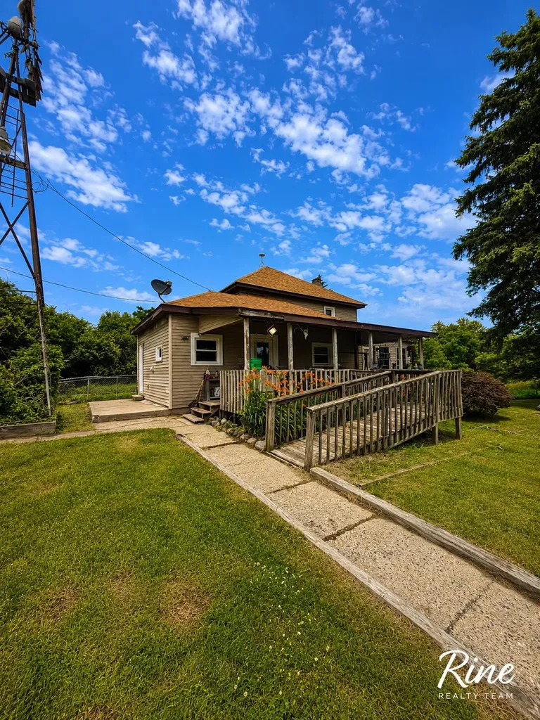 10137 N Shaytown Road Sunfield Township MI 48861