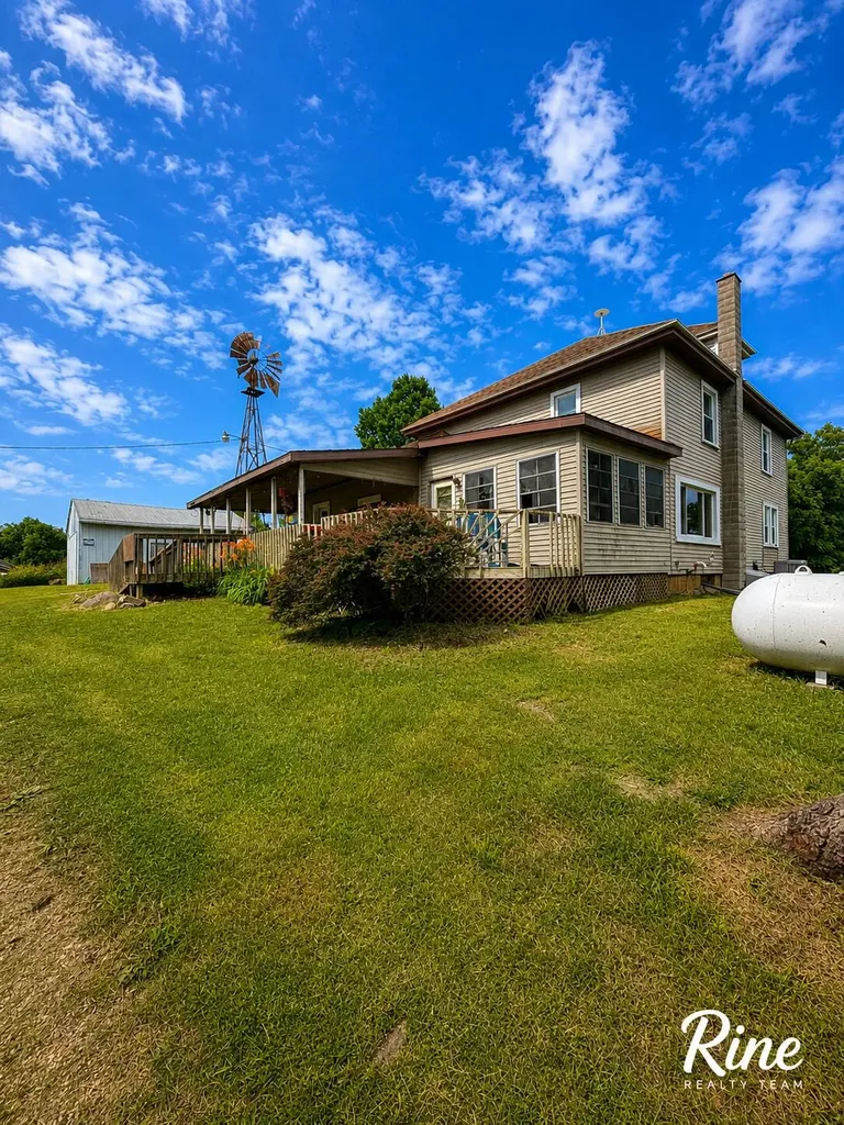 10137 N Shaytown Road Sunfield Township MI 48861