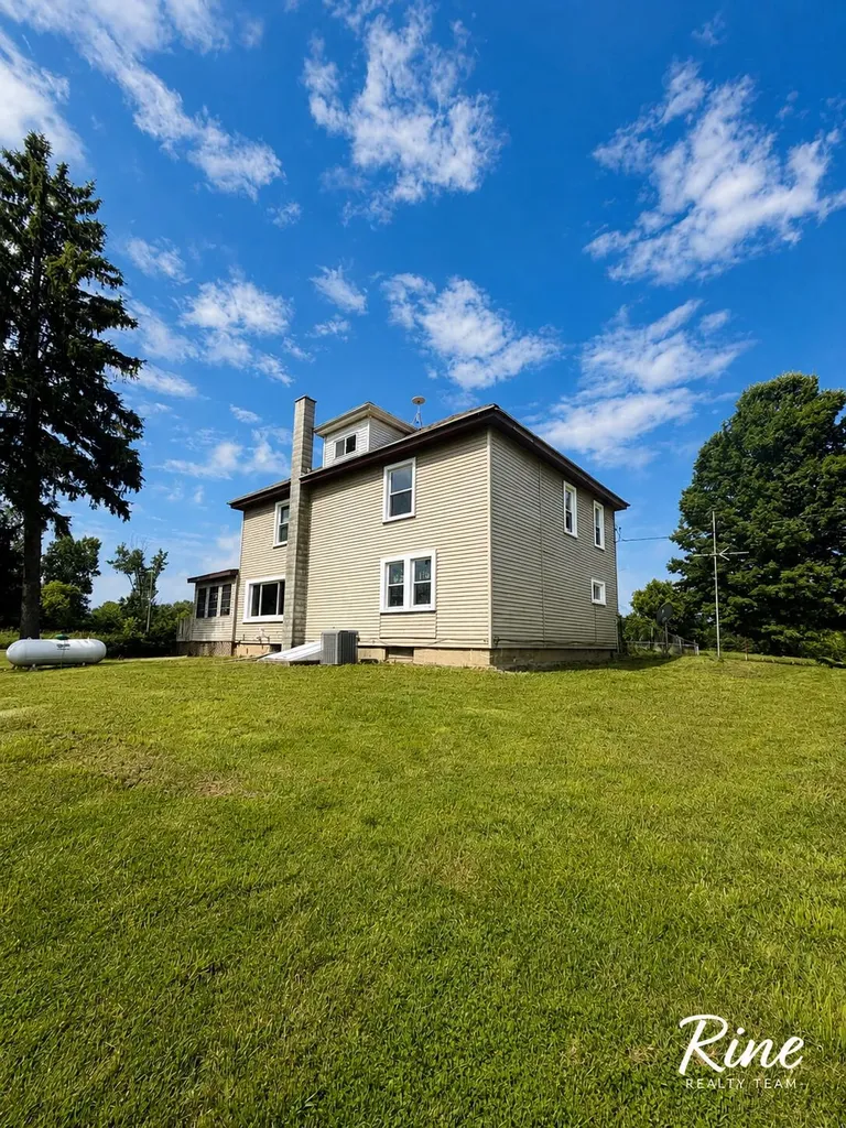 10137 N Shaytown Road Sunfield Township MI 48861