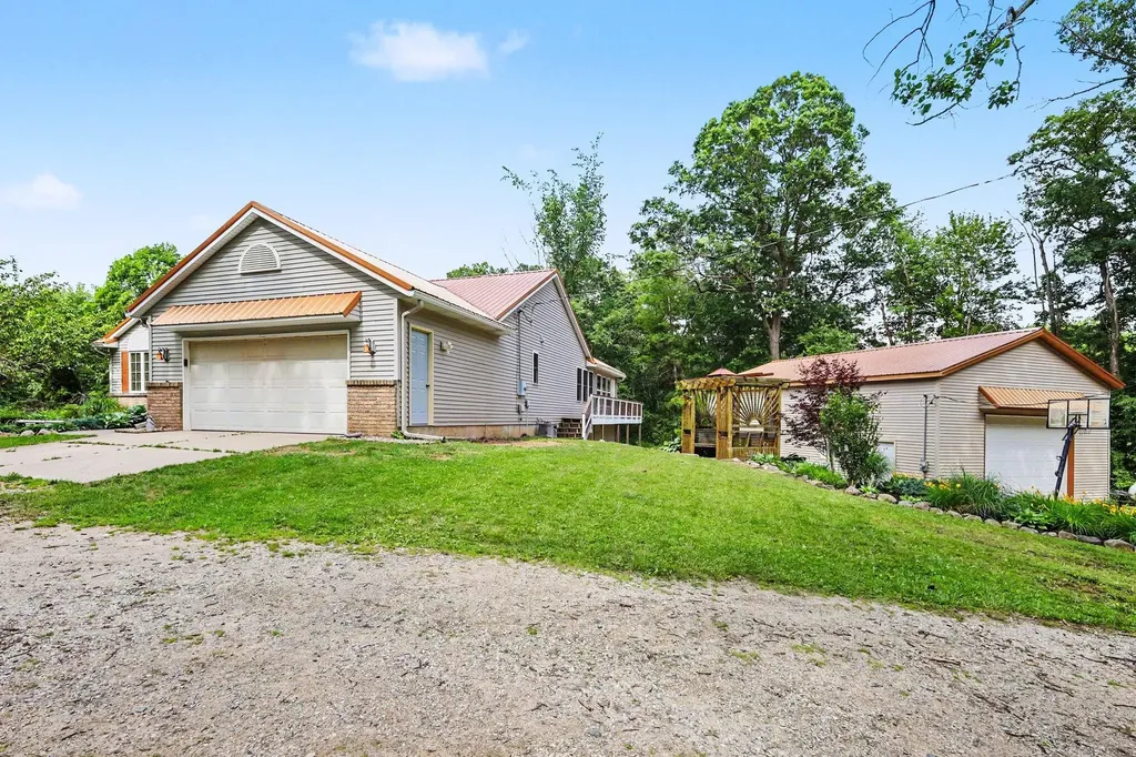 3155 11 Mile Road NE Algoma Township MI 49341
