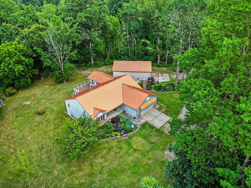 3155 11 Mile Road NE Algoma Township MI 49341
