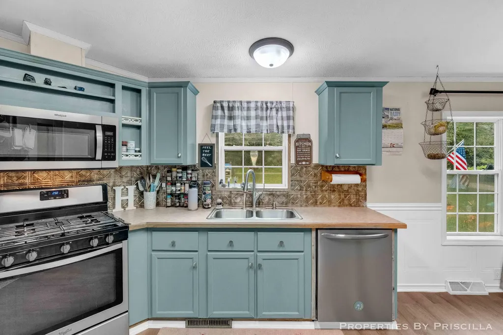 3766 Mary Avenue Big Prairie Township MI 49337