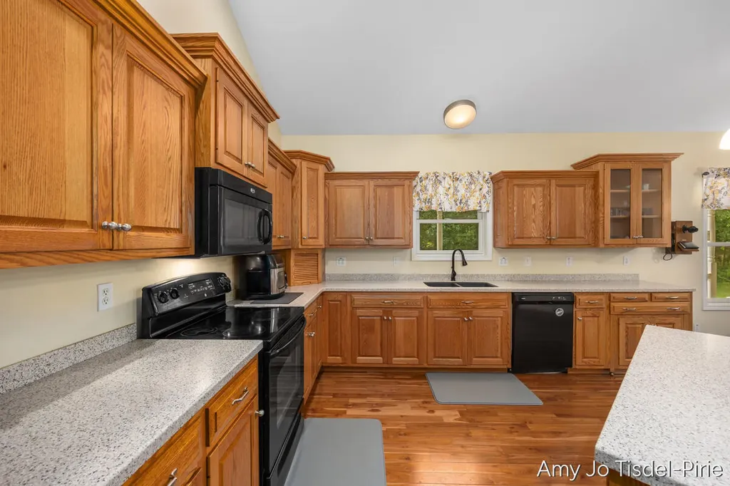 5824 W Grand River Road Bennington Township MI 48848