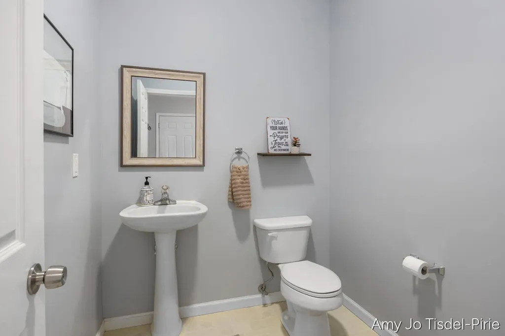5824 W Grand River Road Bennington Township MI 48848