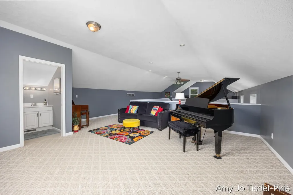 5824 W Grand River Road Bennington Township MI 48848