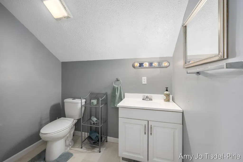 5824 W Grand River Road Bennington Township MI 48848