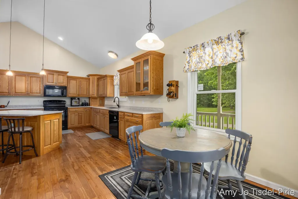 5824 W Grand River Road Bennington Township MI 48848