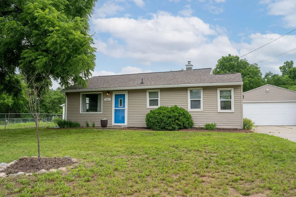 6424 College Avenue SE Gaines Charter Township MI 49548