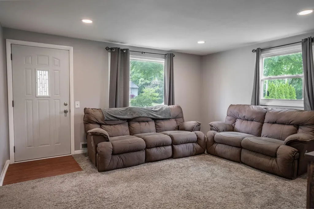 6424 College Avenue SE Gaines Charter Township MI 49548
