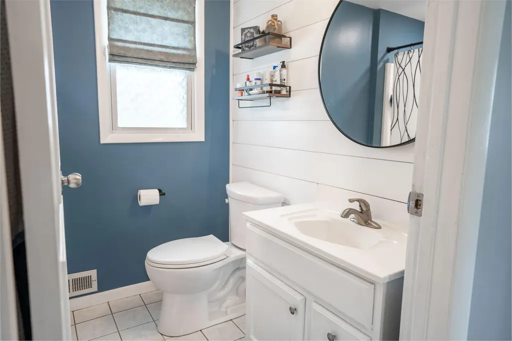 6424 College Avenue SE Gaines Charter Township MI 49548