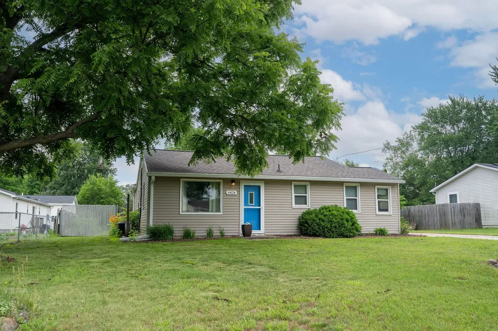 6424 College Avenue SE Gaines Charter Township MI 49548