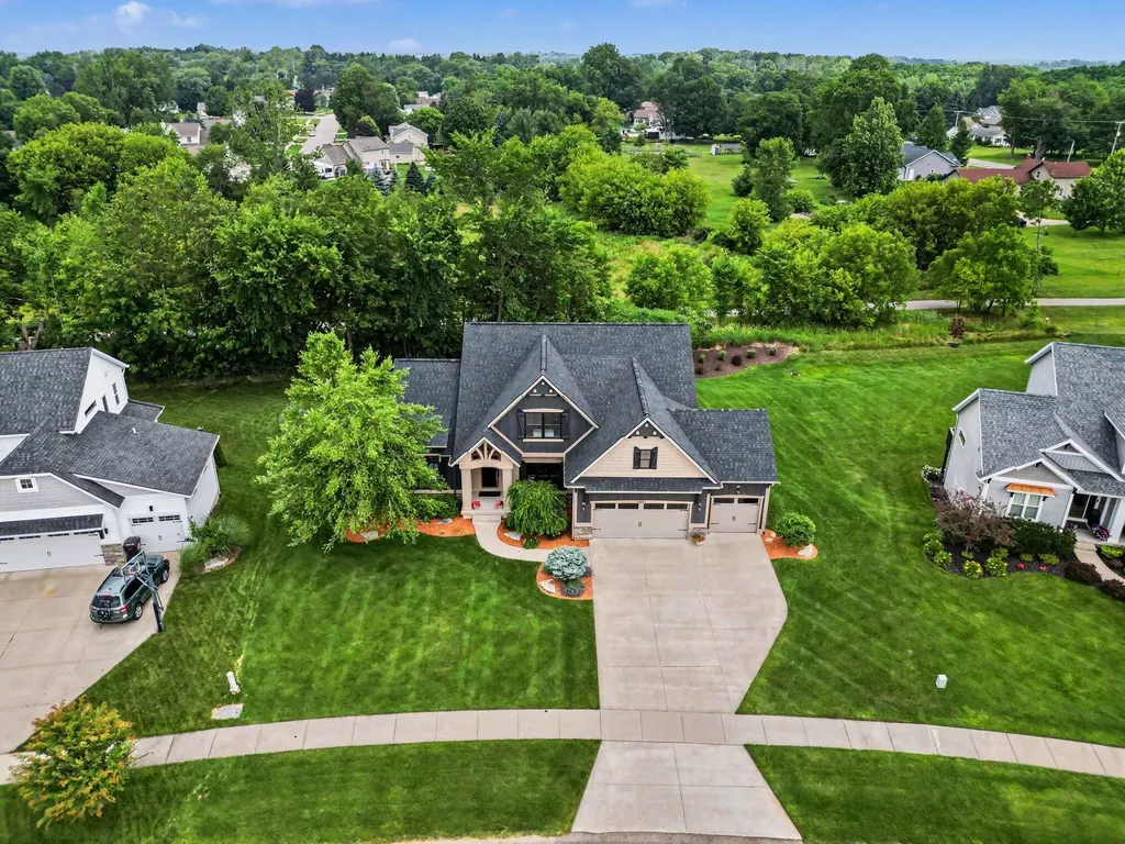 1661 Kingsland Drive SW Byron Township MI 49315