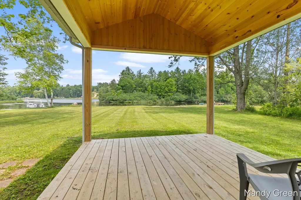 14033 Perch Lane NE Oakfield Township MI 48838